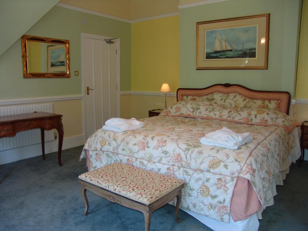 Beechwood Hall Hotel Worthing Room photo