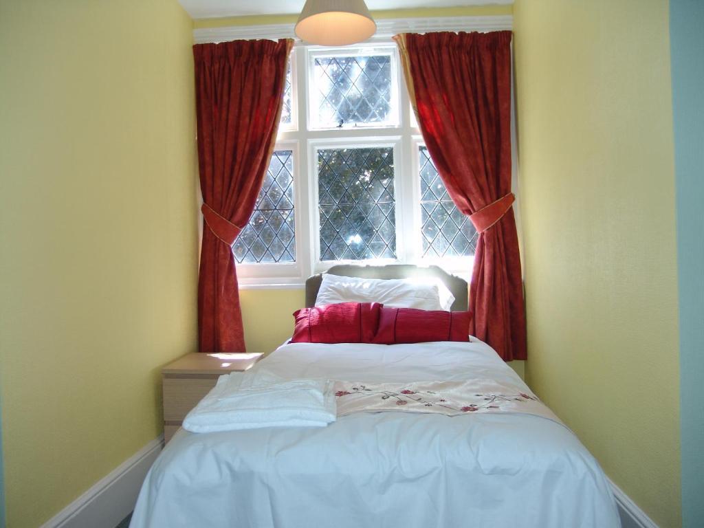 Beechwood Hall Hotel Worthing Room photo